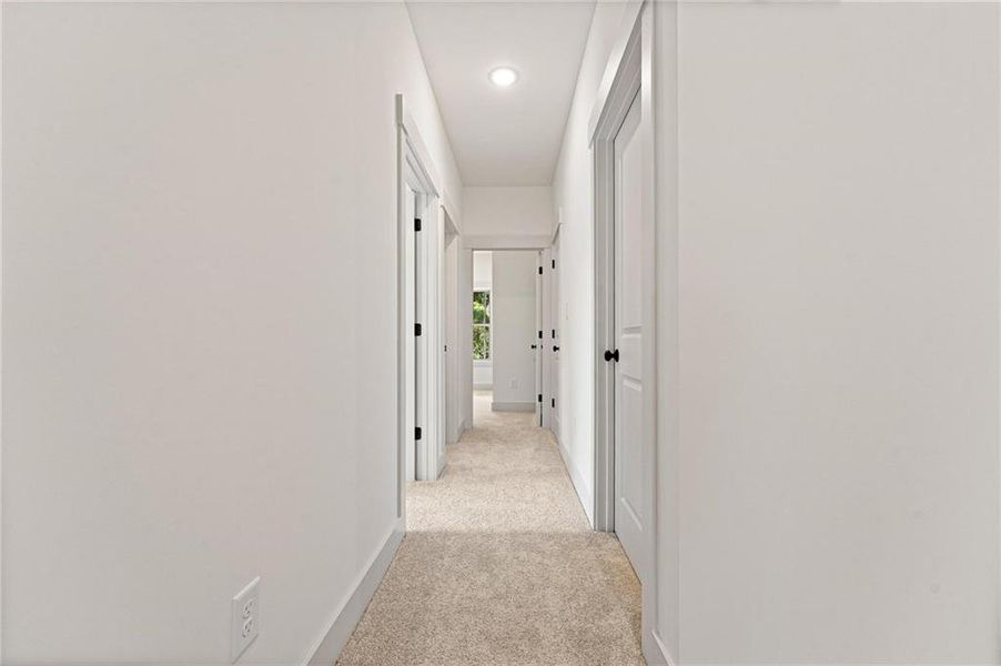 Spacious, unfurnished interior of a new home in , Jefferson (Image 29).