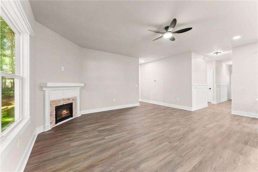 Spacious, unfurnished interior of a new home in , Jefferson (Image 15).
