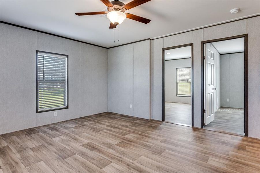 Spacious, unfurnished interior of a new home in , Azle (Image 13).
