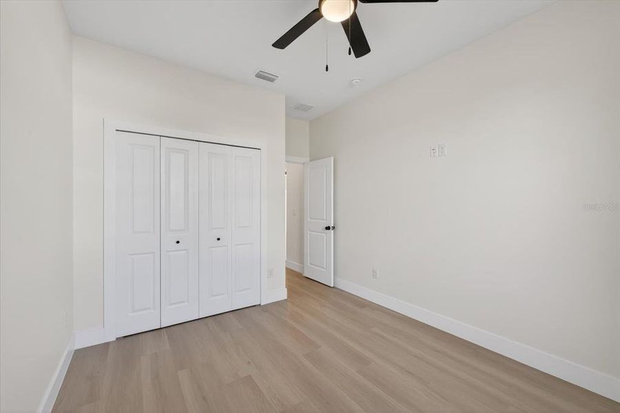 Spacious, unfurnished interior of a new home in , Spring Hill (Image 34).