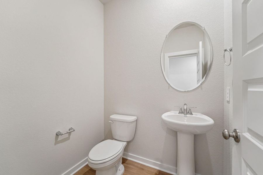 Photo is not of the actual home, but is an inspirational photo of builder’s model home and may depict options, furnishings, and/or decorator features that are not included Photo is not of the actual home, but is an inspirational photo of builder’s model home and may depict options, furnishings, and/or decorator features that are not included