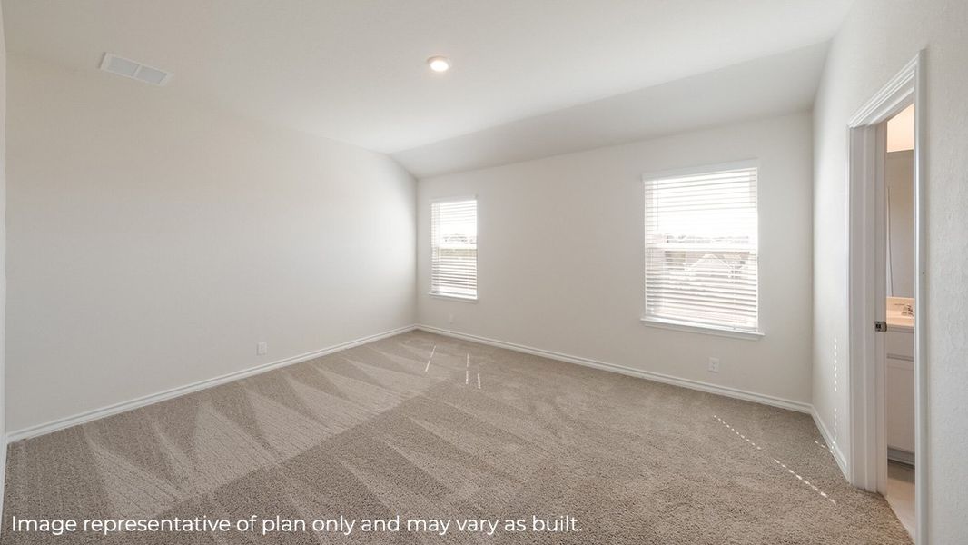 Spacious, unfurnished interior of a new home in Tamarron, Fulshear (Image 14).