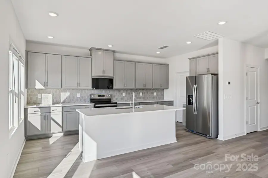 Furnished interior view inside a new home in Oxford Station, Salisbury (Image 4).