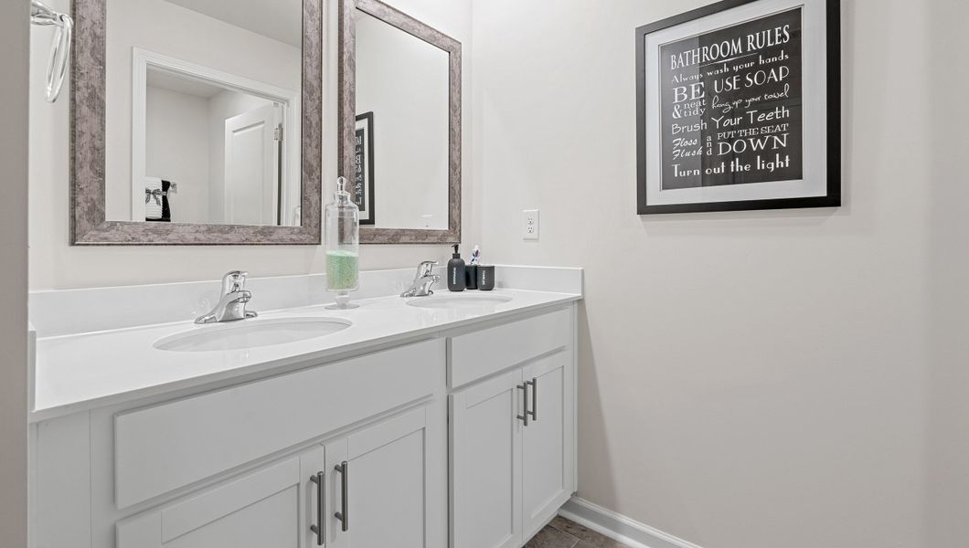 Furnished interior view inside a new home in Sage Grove, Lyman (Image 28).