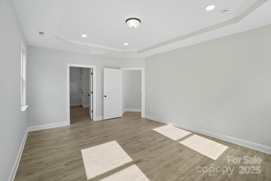 Spacious, unfurnished interior of a new home in Heritage - 55+ Community, Wesley Chapel (Image 28).