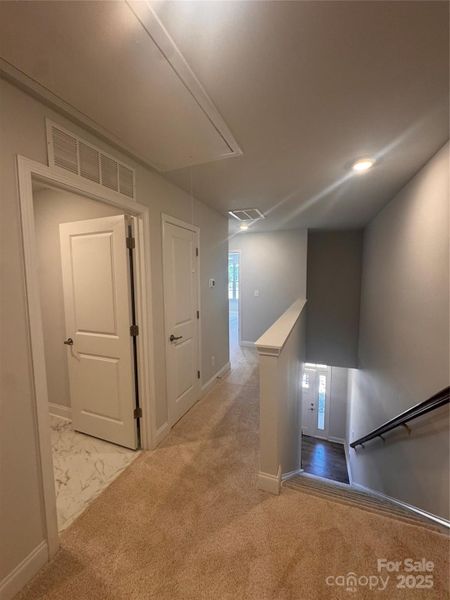 Spacious, unfurnished interior of a new home in Pine Trace, Gastonia (Image 9).