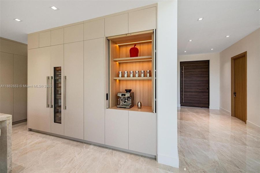 Image 38 of a home in .