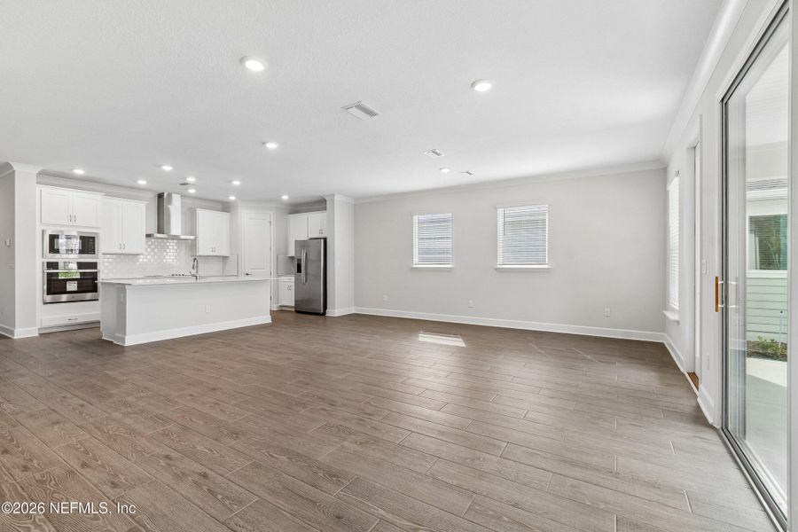 Spacious, unfurnished interior of a new home in Tributary 50', Yulee (Image 24). Spacious, unfurnished interior of a new home in Tributary 50', Yulee (Image 24).