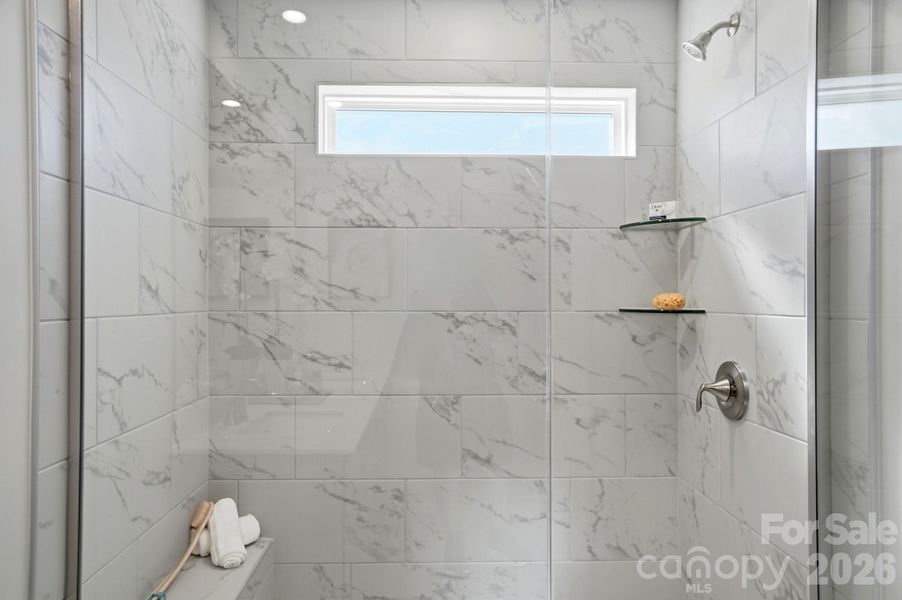 For representation purposes of floorplan only, actual homesite is under construction and design and structural options may vary For representation purposes of floorplan only, actual homesite is under construction and design and structural options may vary