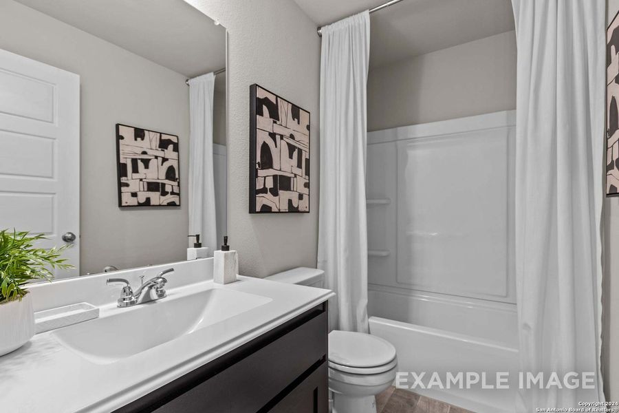 Furnished interior view inside a new home in Hannah Heights, Seguin (Image 46).