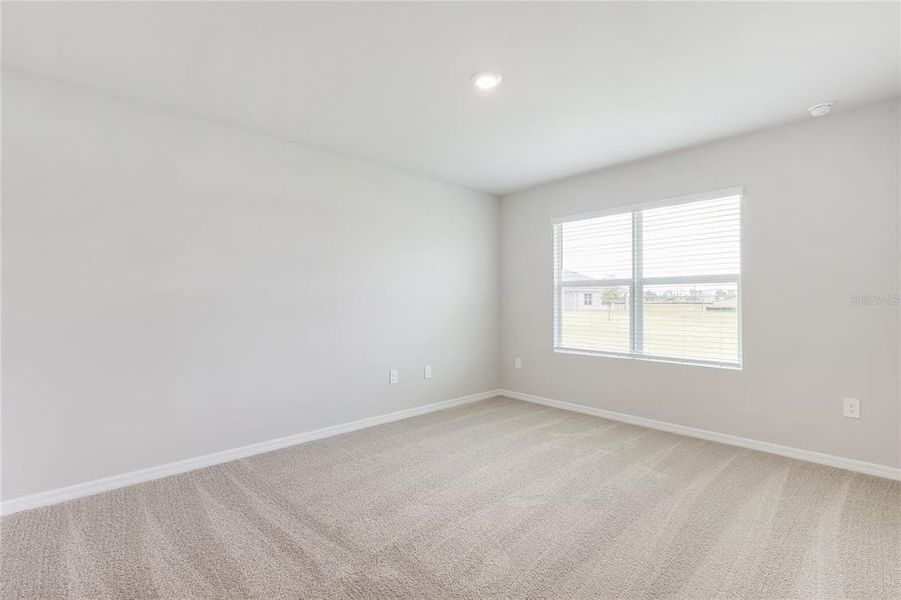 Spacious, unfurnished interior of a new home in Burnt Store Village, Punta Gorda (Image 17). Spacious, unfurnished interior of a new home in Burnt Store Village, Punta Gorda (Image 17).