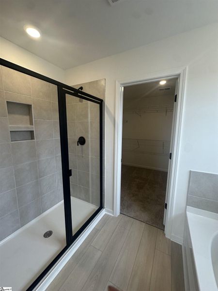 Image 38 of a home in Shiloh Trail.