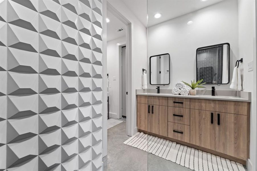 Image 20 of a home in Eleven at Eastwood.