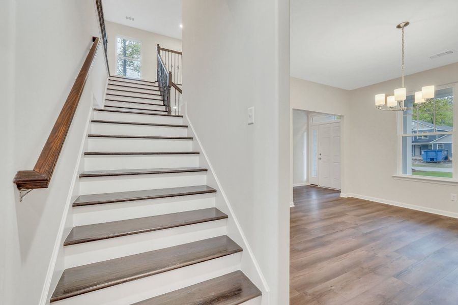 Spacious, unfurnished interior of a new home in NorthShore on the St. Marys River, Kingsland (Image 27).