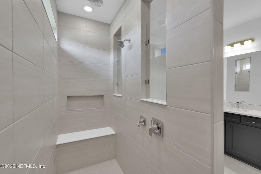 Furnished interior view inside a new home in Del Webb Saint Johns, St. Johns (Image 6).