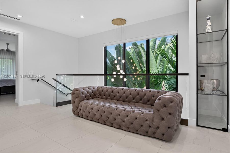 Furnished interior view inside a new home in , Fort Lauderdale (Image 16). Furnished interior view inside a new home in , Fort Lauderdale (Image 16).