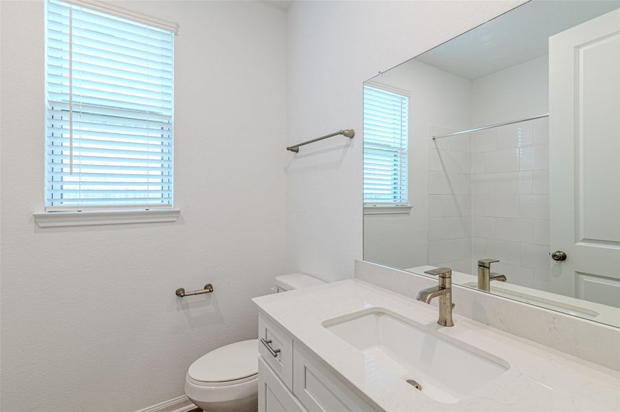 Furnished interior view inside a new home in Ellerden, Tomball (Image 8). Furnished interior view inside a new home in Ellerden, Tomball (Image 8).