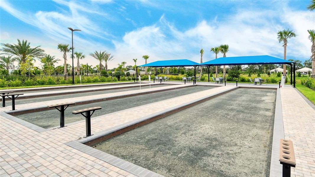 Community amenities in , Nokomis (Image 62).