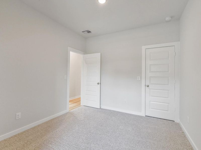 Spacious, unfurnished interior of a new home in Windmill Estates, Magnolia (Image 28).