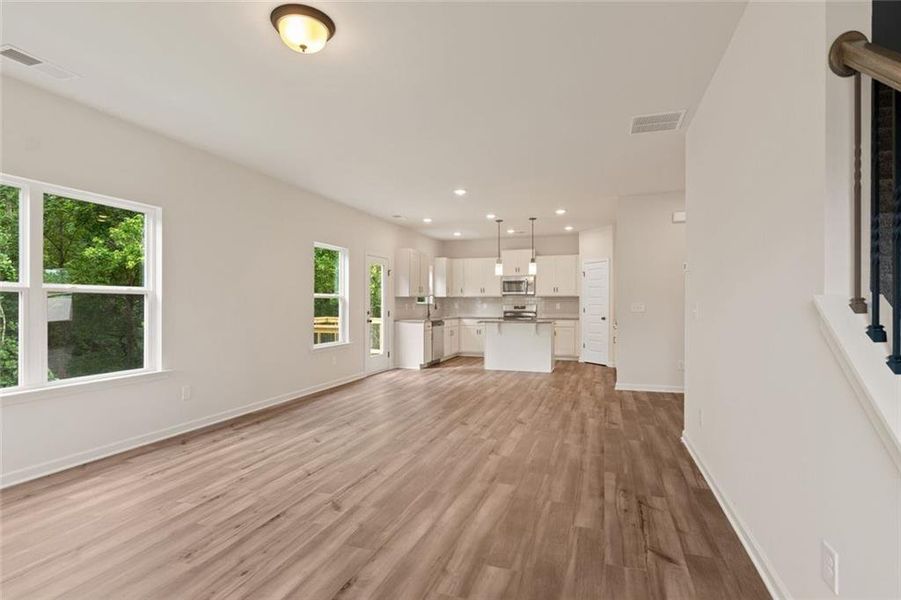 Spacious, unfurnished interior of a new home in Roxeywood Park, Winder (Image 28).