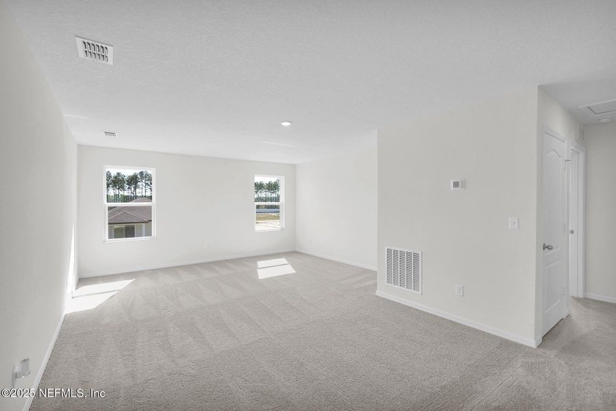 Spacious, unfurnished interior of a new home in Westport Landing, Jacksonville (Image 17).