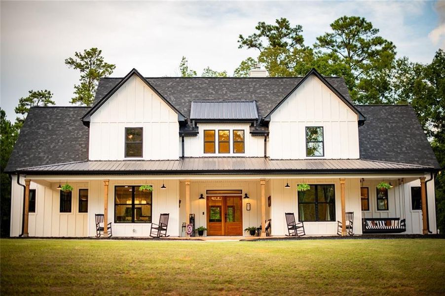 Exterior details and patio area of a home in , Monticello (Image 42).