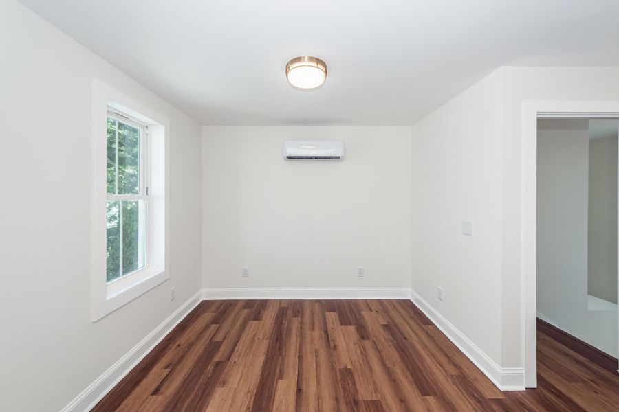 Spacious, unfurnished interior of a new home in , Charleston (Image 28). Spacious, unfurnished interior of a new home in , Charleston (Image 28).