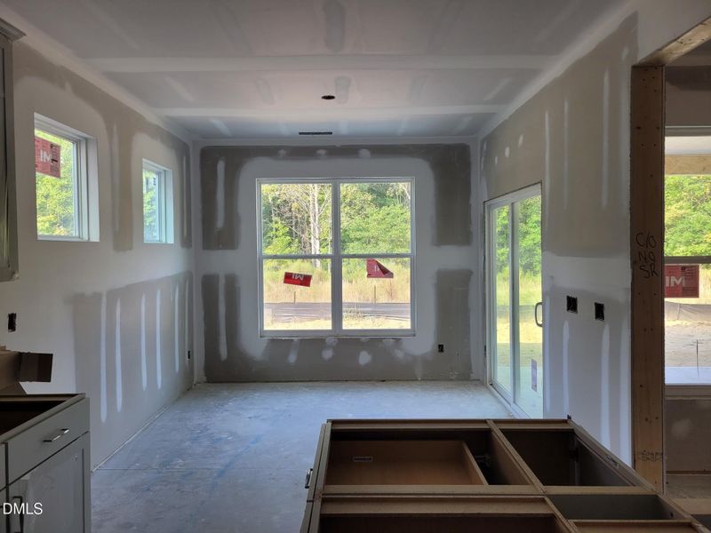 EF 30 Breakfast Area 9-25