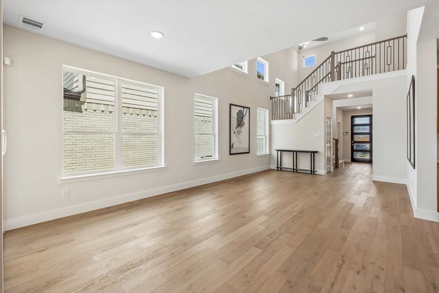 Representative unfurnished interior of a home built from the Park Place by Landon Homes in Fields - East Village, Frisco (Image 19). Representative unfurnished interior of a home built from the Park Place by Landon Homes in Fields - East Village, Frisco (Image 19).