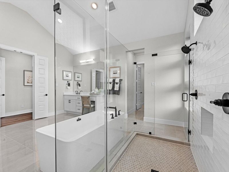 Furnished interior view inside a new home in , Fulshear (Image 31).