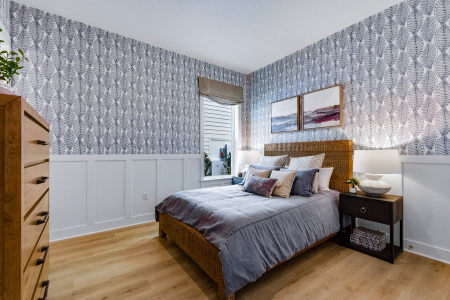 Representative furnished interior of a home built from the Sterling by Beazer Homes in Marshfield, Longs (Image 13).