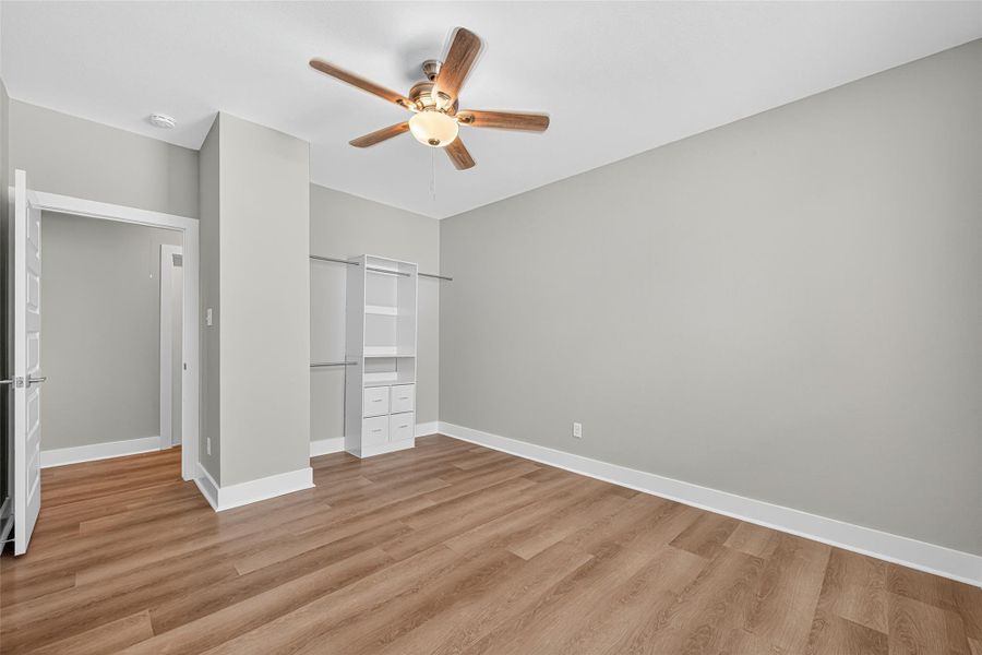 Spacious, unfurnished interior of a new home in , Cleveland (Image 38).