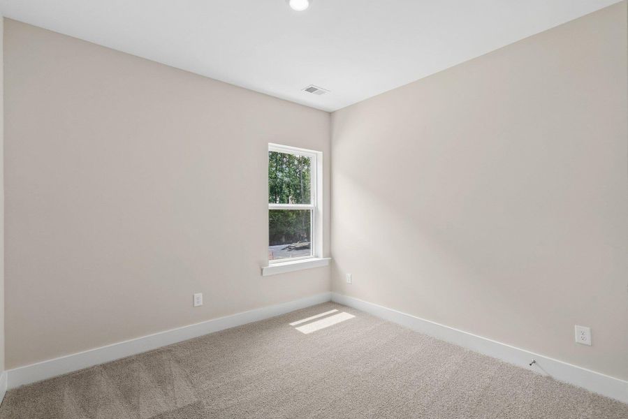 Spacious, unfurnished interior of a new home in , Charleston (Image 22).