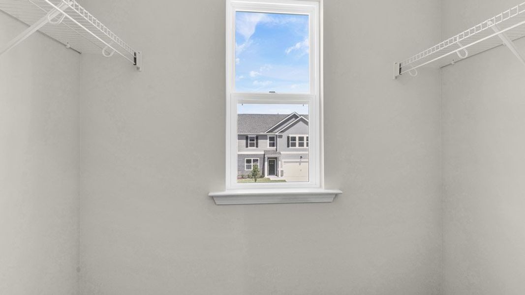 Spacious, unfurnished interior of a new home in Middleton, Greensboro (Image 22).