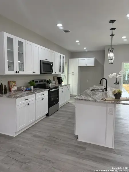 Furnished interior view inside a new home in , Canyon Lake (Image 11). Furnished interior view inside a new home in , Canyon Lake (Image 11).