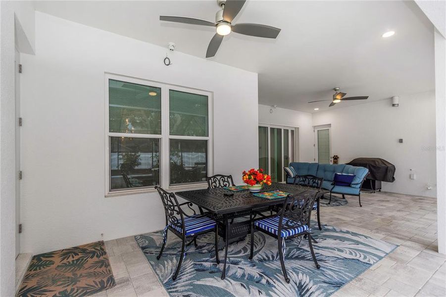 Furnished interior view inside a new home in , Tarpon Springs (Image 42).