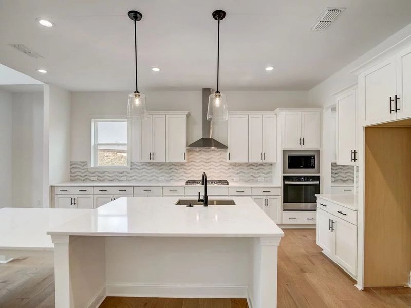 Sample Photo: Kitchen