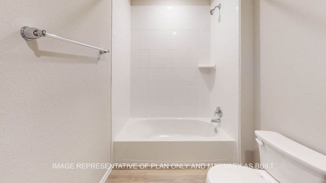 Furnished interior view inside a new home in Creekside Hills, Copperas Cove (Image 14).