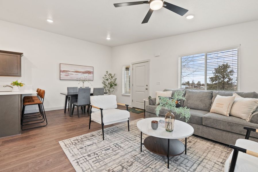 Representative furnished interior of a home built from the Astoria by MonteVista Homes in Feather Ridge, Redmond (Image 25). Representative furnished interior of a home built from the Astoria by MonteVista Homes in Feather Ridge, Redmond (Image 25).