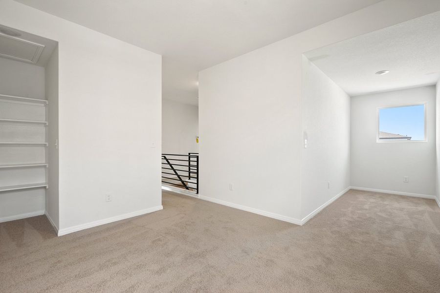 032_lnb05034_215 032_lnb05034_215