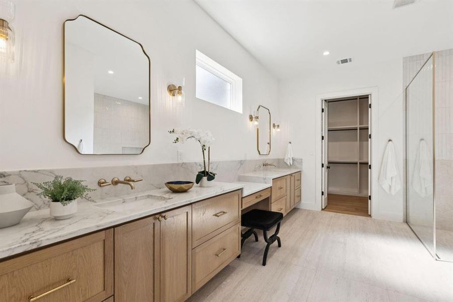 Furnished interior view inside a new home in , Dallas (Image 18).