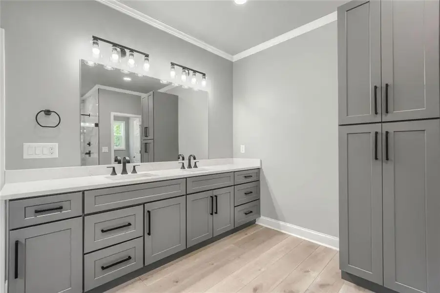 Furnished interior view inside a new home in , Atlanta (Image 5).