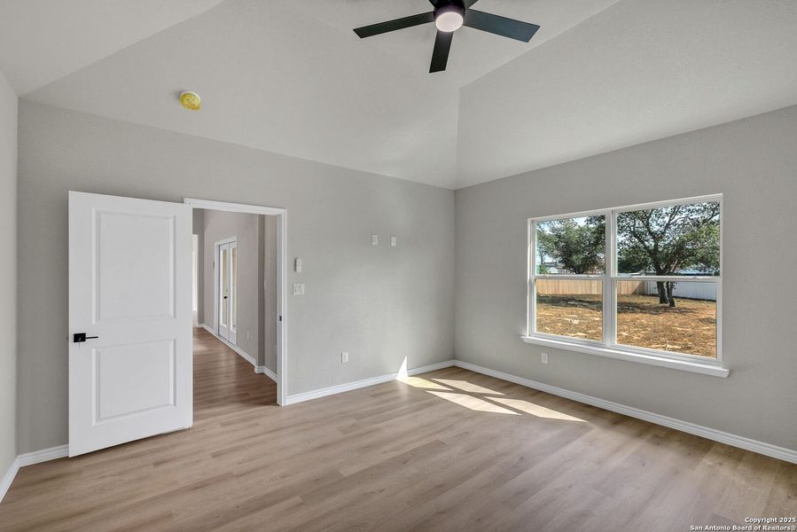 Spacious, unfurnished interior of a new home in , Elmendorf (Image 31).