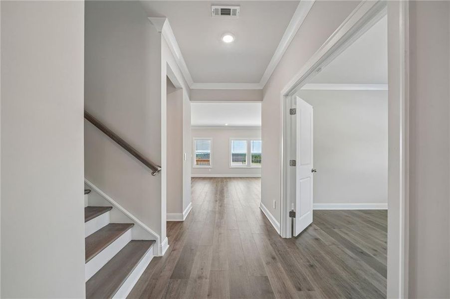 Spacious, unfurnished interior of a new home in River Pointe, Monroe (Image 32).