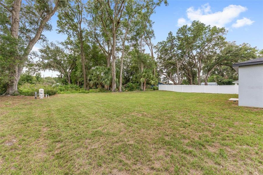 Image 33 of a home in .