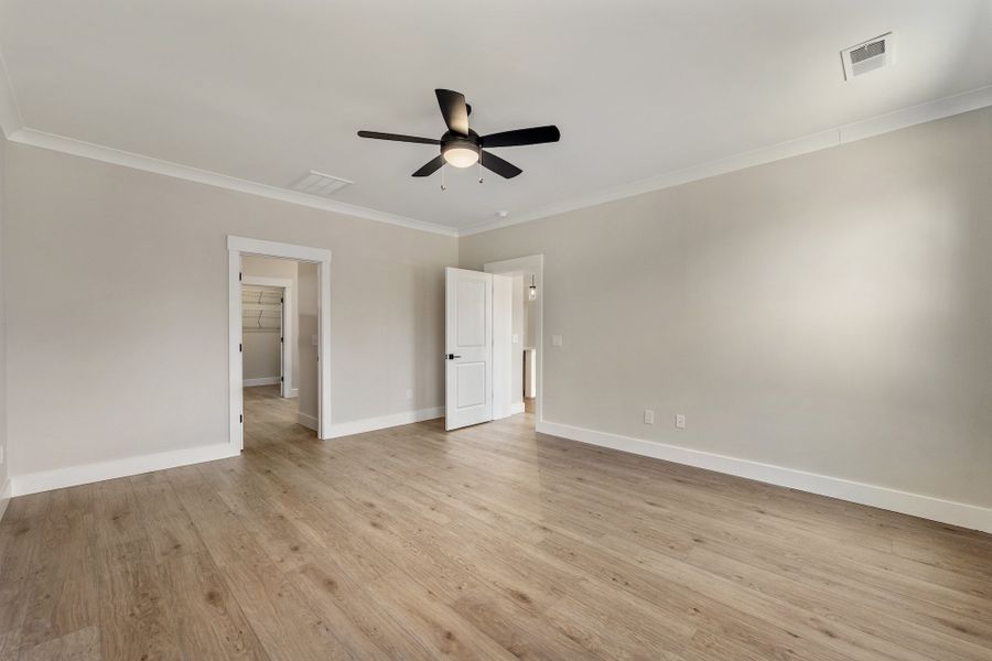 Spacious, unfurnished interior of a new home in Walnut Grove, Easley (Image 28).