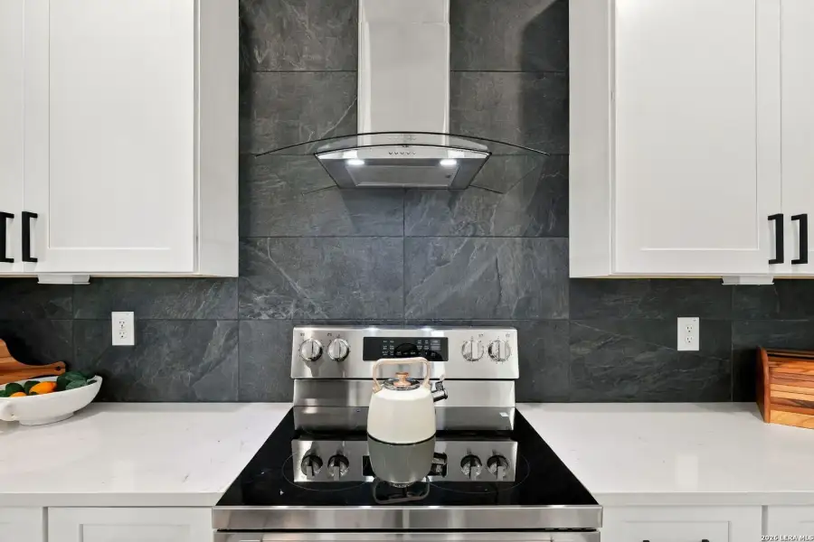 Close-up of interior finishes inside a home in , San Antonio (Image 19). Close-up of interior finishes inside a home in , San Antonio (Image 19).