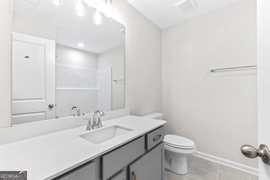 Furnished interior view inside a new home in Juliette Crossing, Forsyth (Image 12).