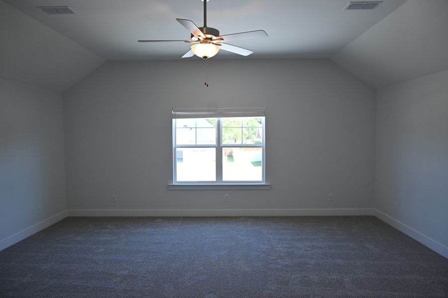 Spacious, unfurnished interior of a new home in Rookers Bend, Smyrna (Image 34).