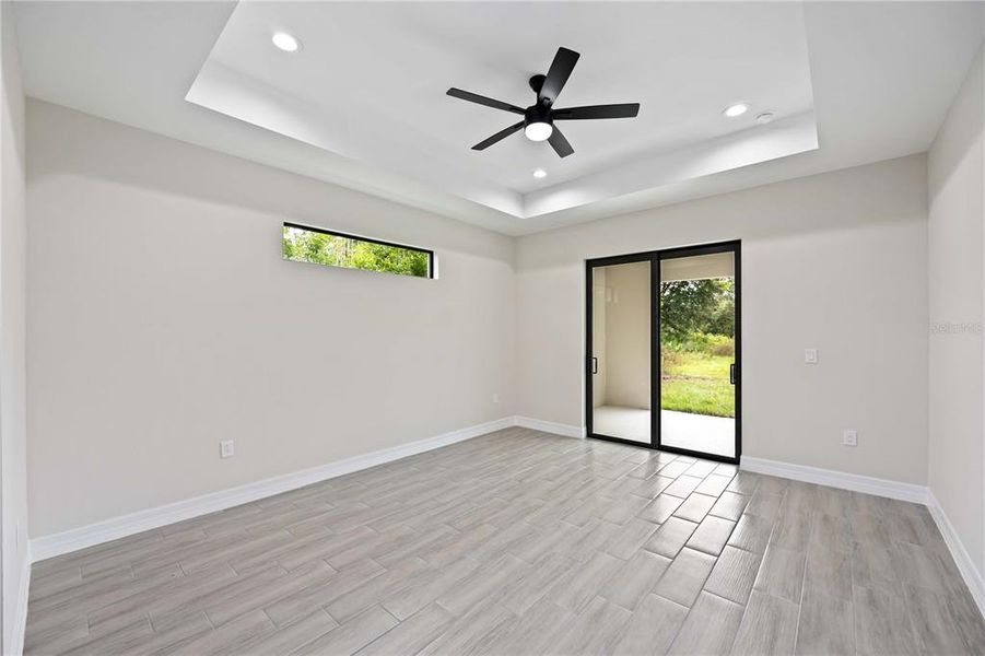 Spacious, unfurnished interior of a new home in , Port Charlotte (Image 25).